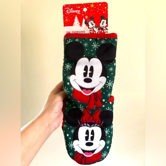 Disney Christmas 2PK Oversized Mini Mitts - Picture 1 of 5